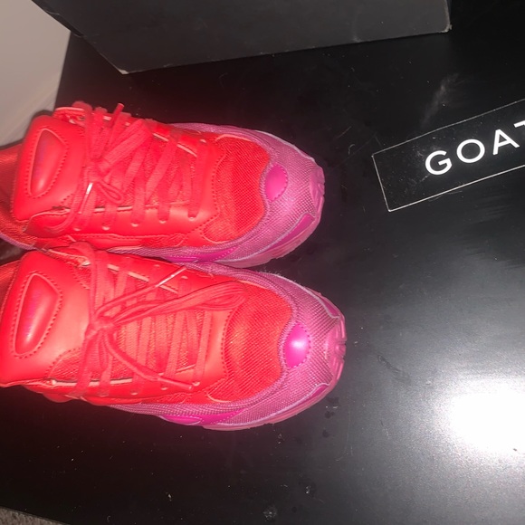 raf simons ozweego size 7